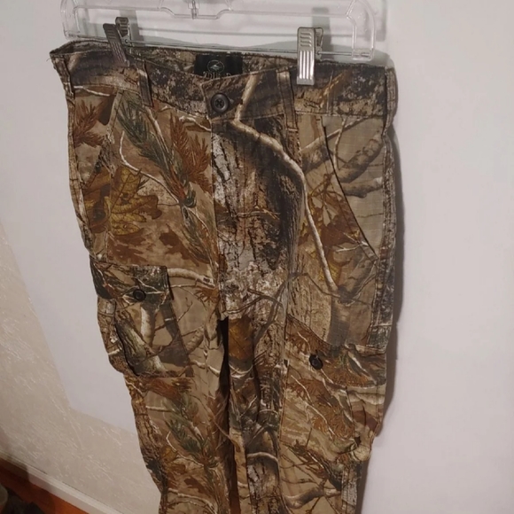 Redhead Small Camo Pants - Picture 2 of 5